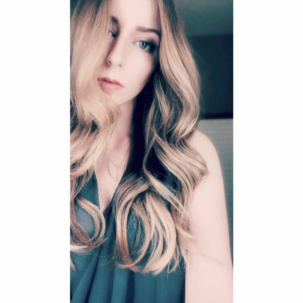 Meet your Posher, Lydia